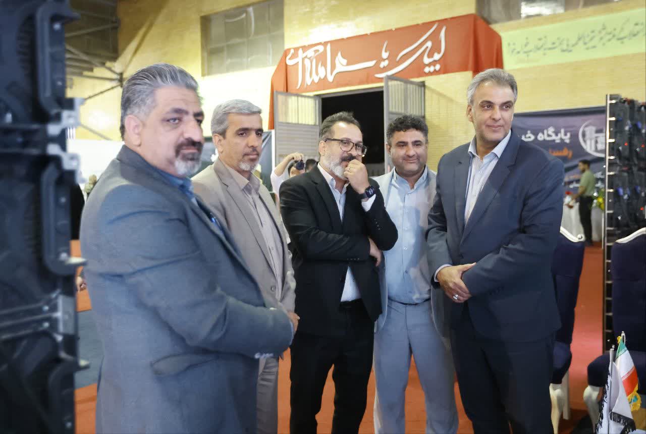 حضور مدیرعامل باشگاه مس رفسنجان در نمایشگاه مطبوعات