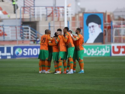 درخشش شاگردان ربیعی در ایستگاه پایانی نیم فصل اول